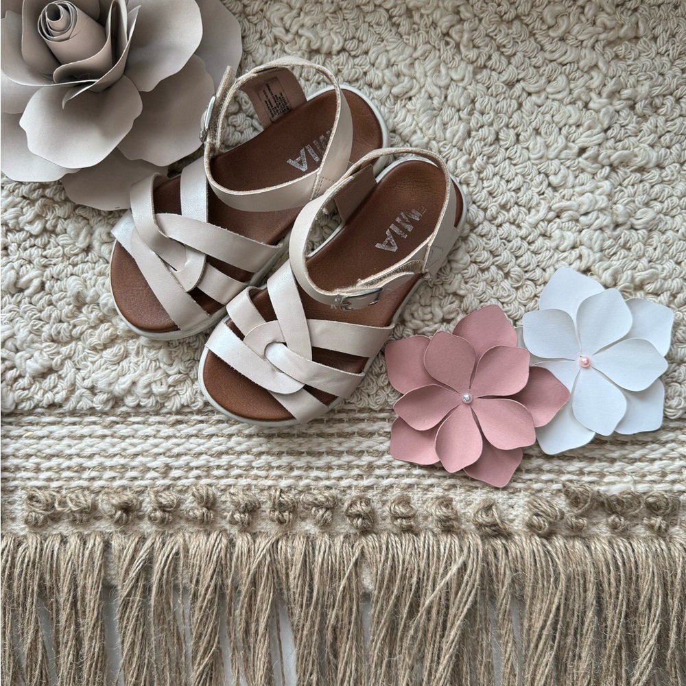 Kids Velcro Gold/Cream Sandals